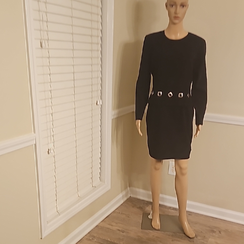 Black Velvet Sheath Long Sleeve Cocktail Dress